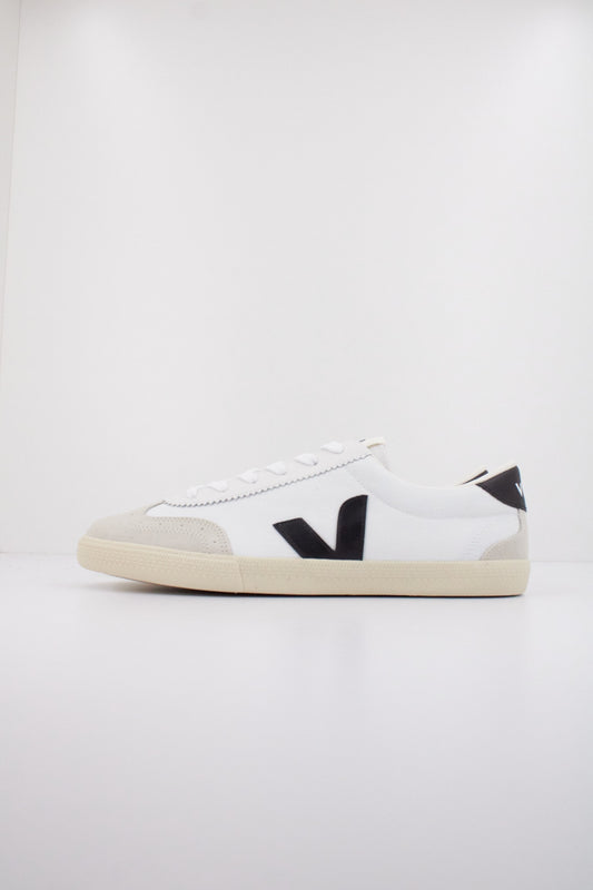 VEJA VOLLEY CANVAS en color WHTBLK  (1)