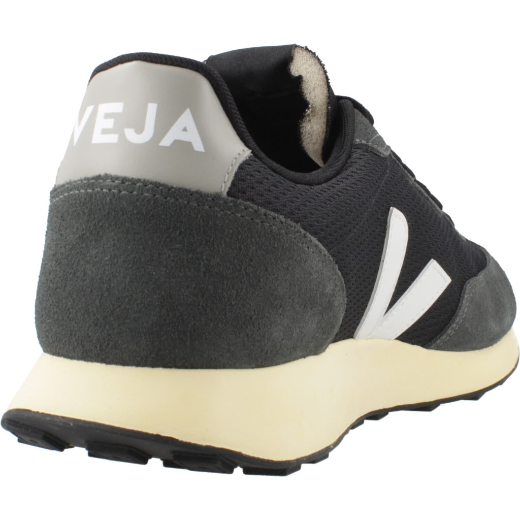 VEJA RIO BRANCO II en color BLKWHT  (3)