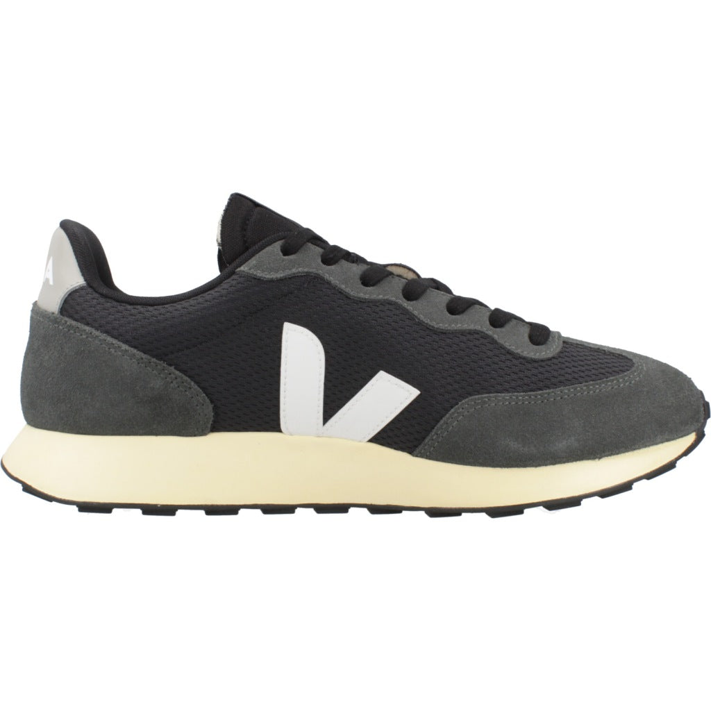 VEJA RIO BRANCO II en color BLKWHT  (4)