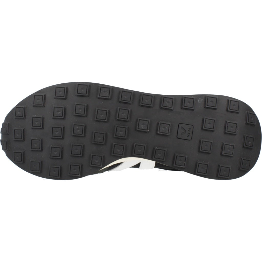 VEJA RIO BRANCO II en color BLKWHT  (6)