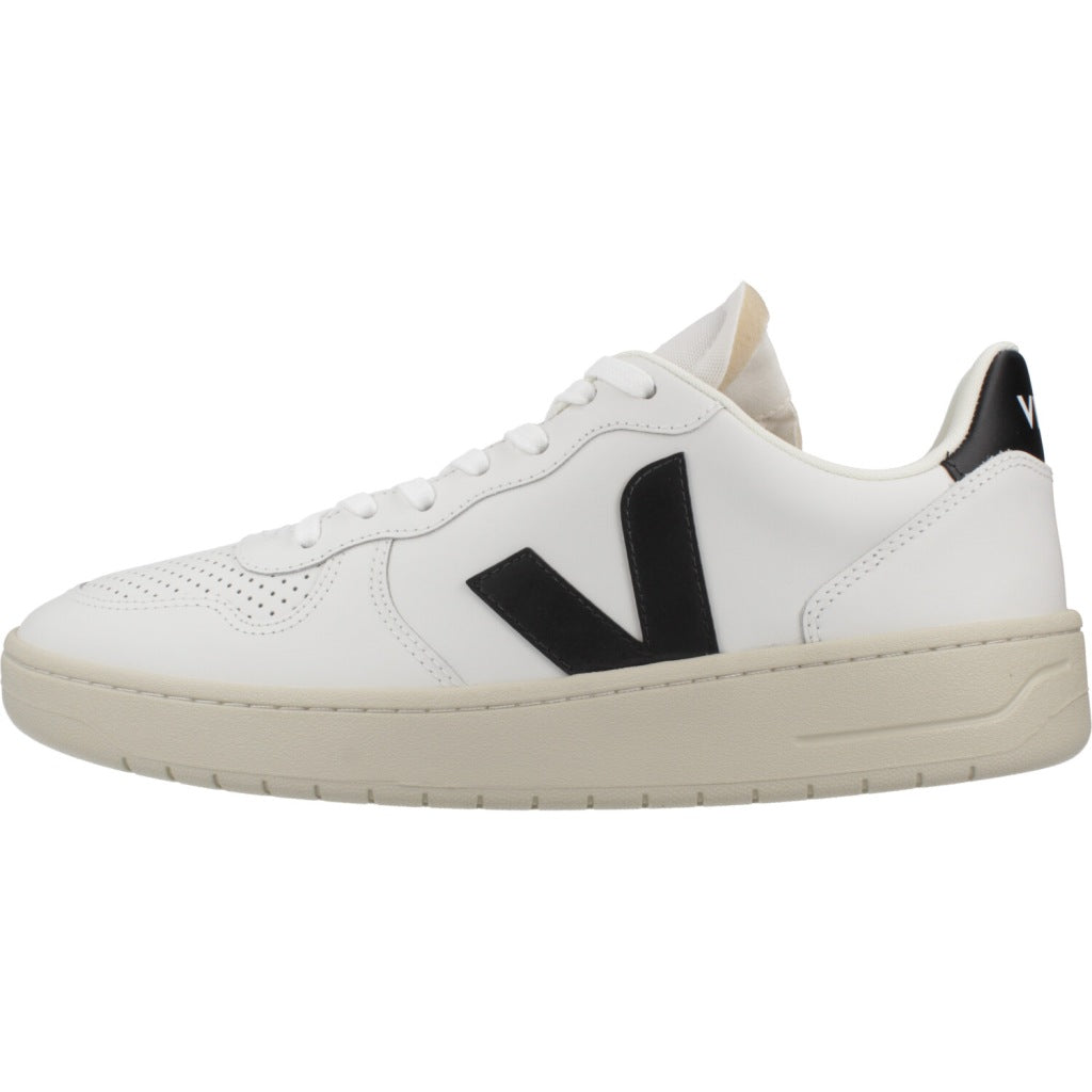 VEJA V PRIME en color WHTBLK  (2)