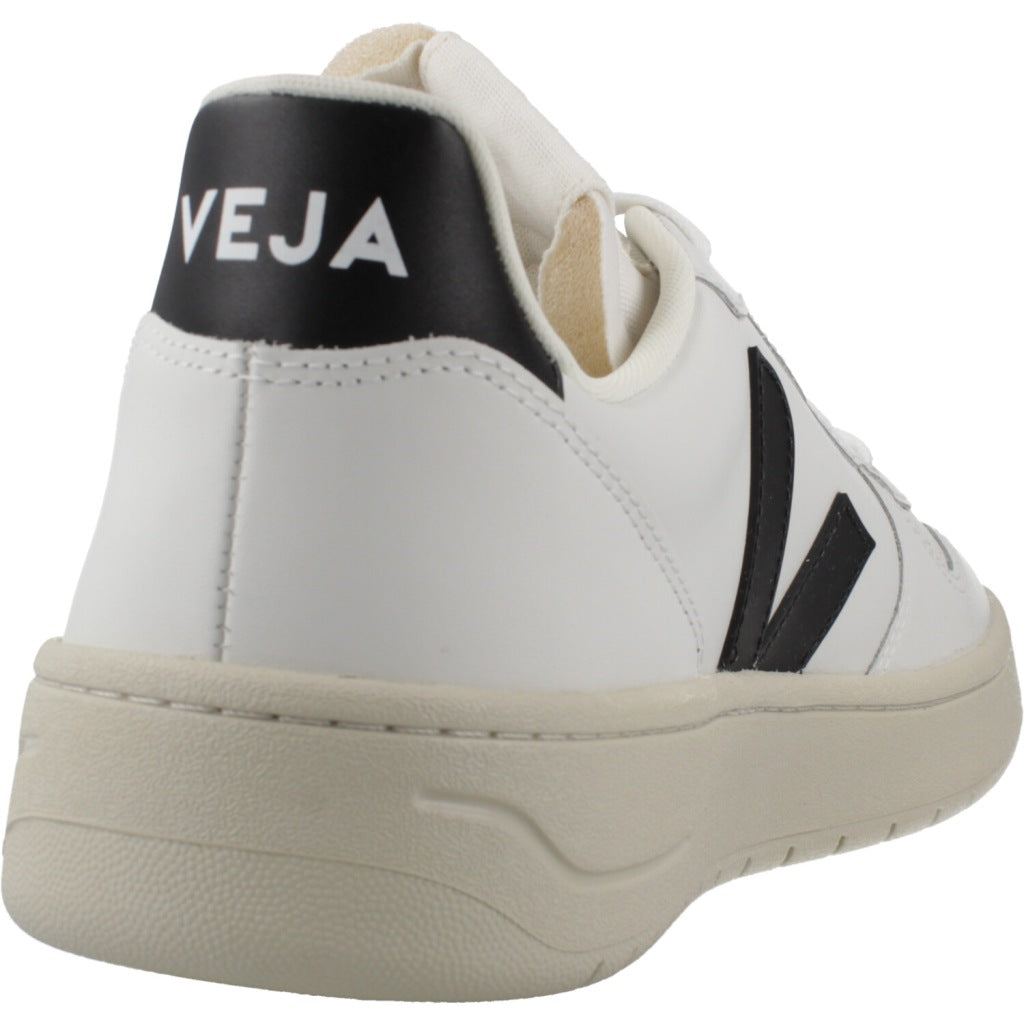 VEJA V PRIME en color WHTBLK  (3)