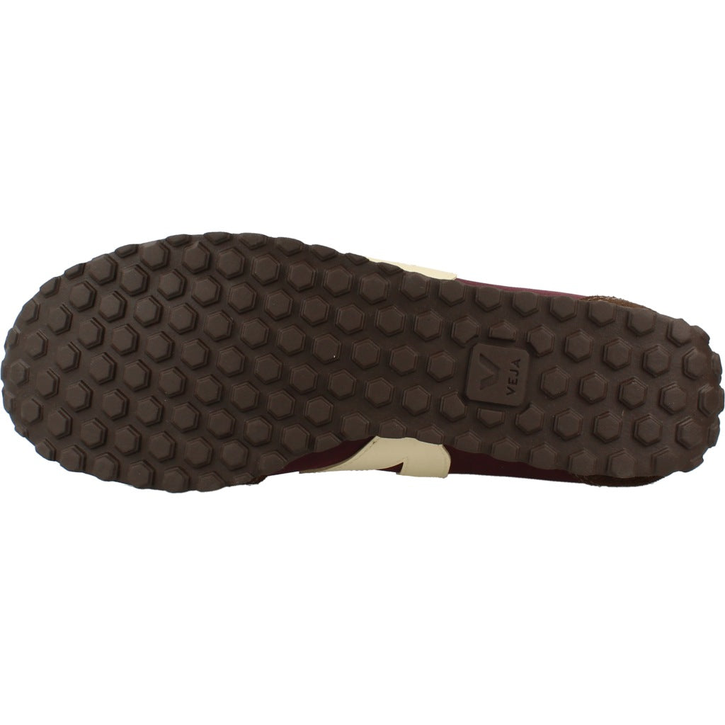 VEJA AIA GT en color AMRBTR  (6)