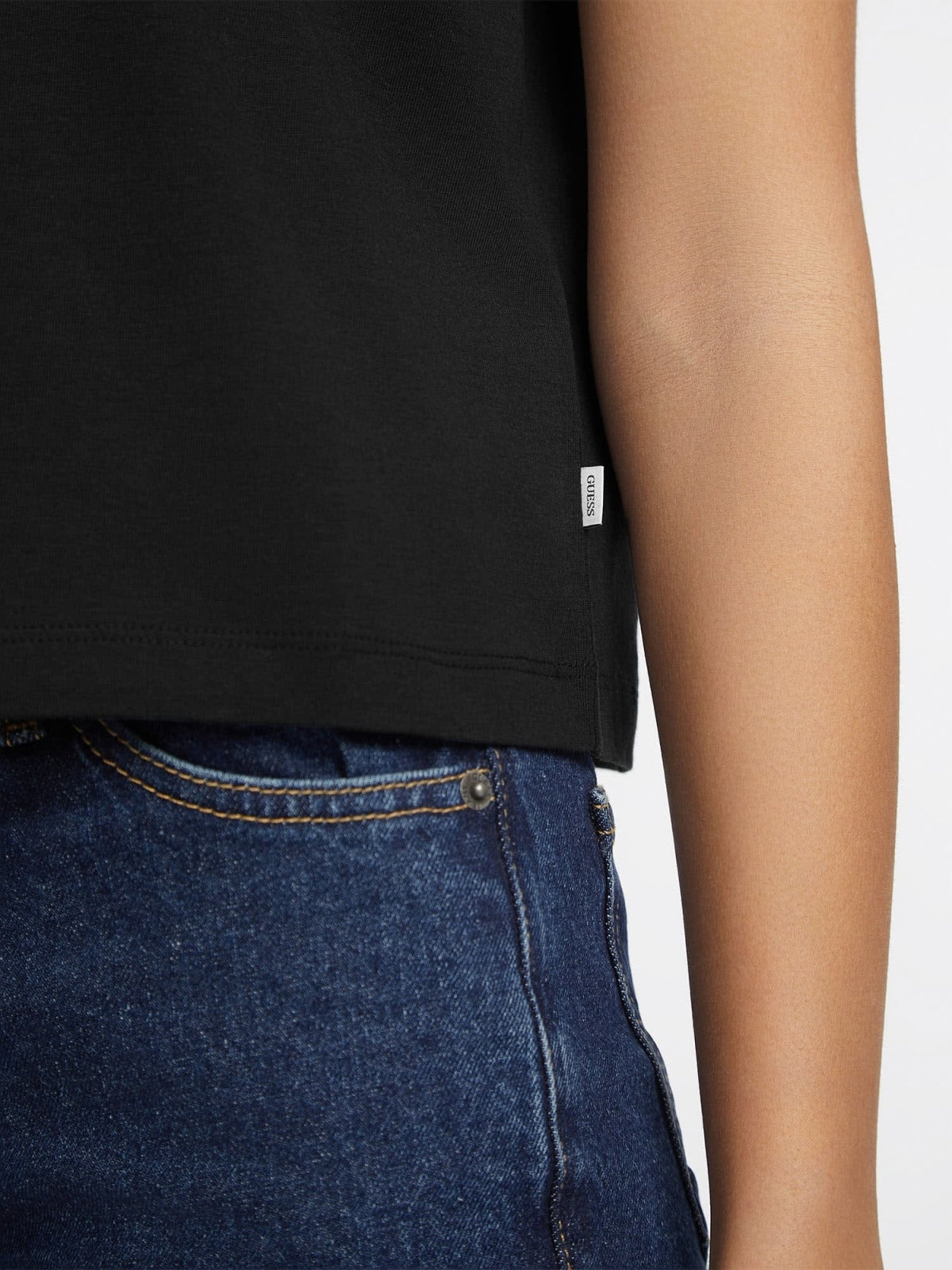 GUESS JEANS WYI KHM en color JBLK  (5)