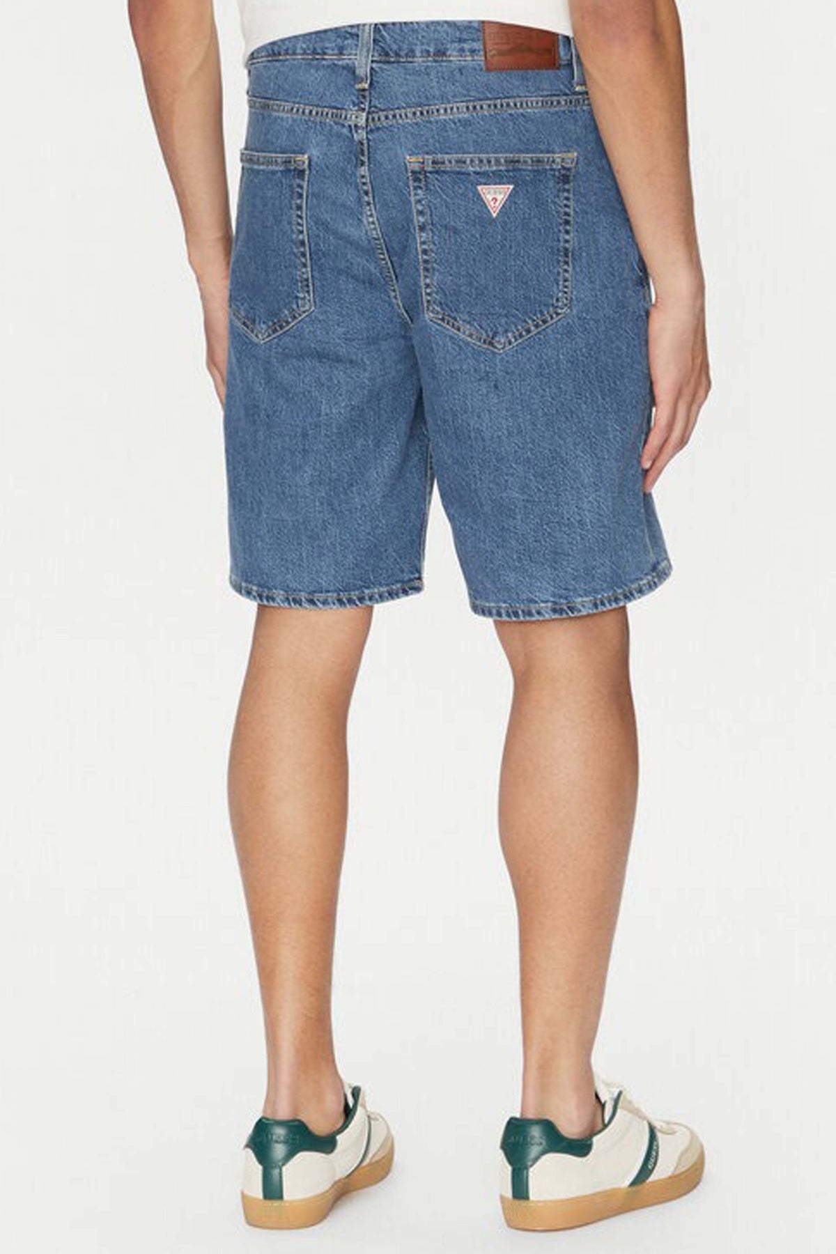 GUESS JEANS MYD DM en color GAM  (2)