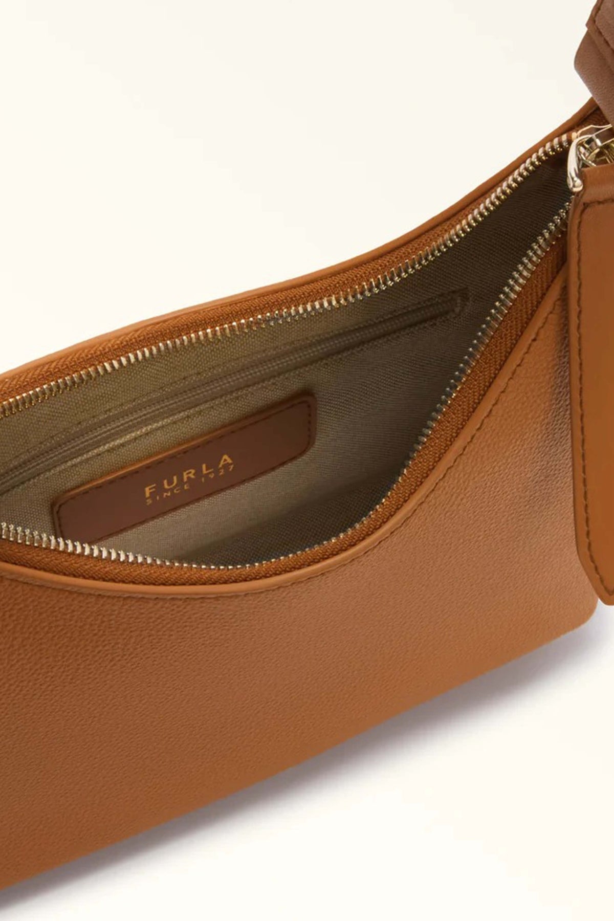 FURLA GOCCIA S SHOULDER BA en color BRANDY  (3)
