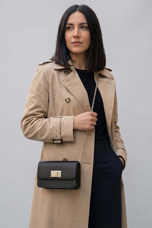 FURLA WE ARE  en color NERO  (1)