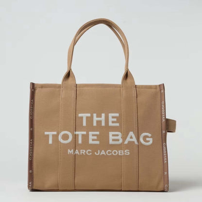 MARC JACOBS M  en color   (4)