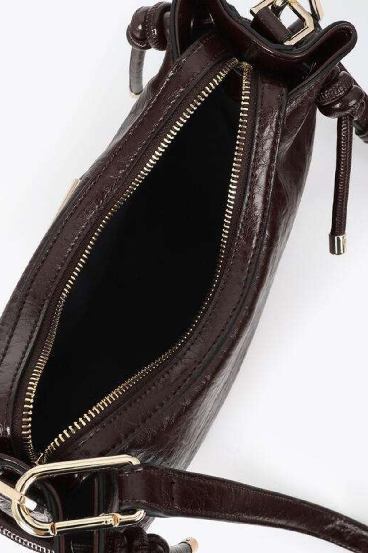 LOLA CASADEMUNT HALF-MOON SHOULDER B en color   (5)