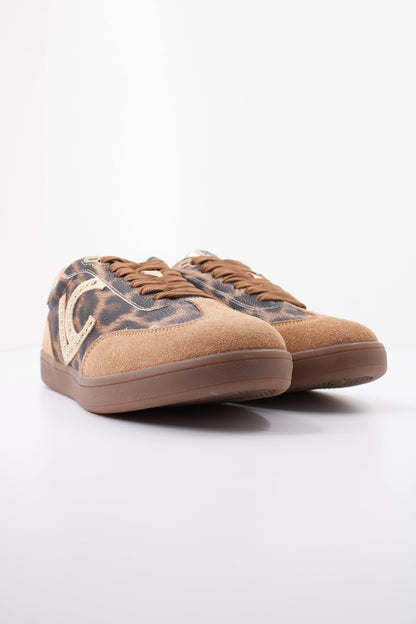 LOLA CASADEMUNT ANIMAL-PRINT SNEAKER en color M  (2)