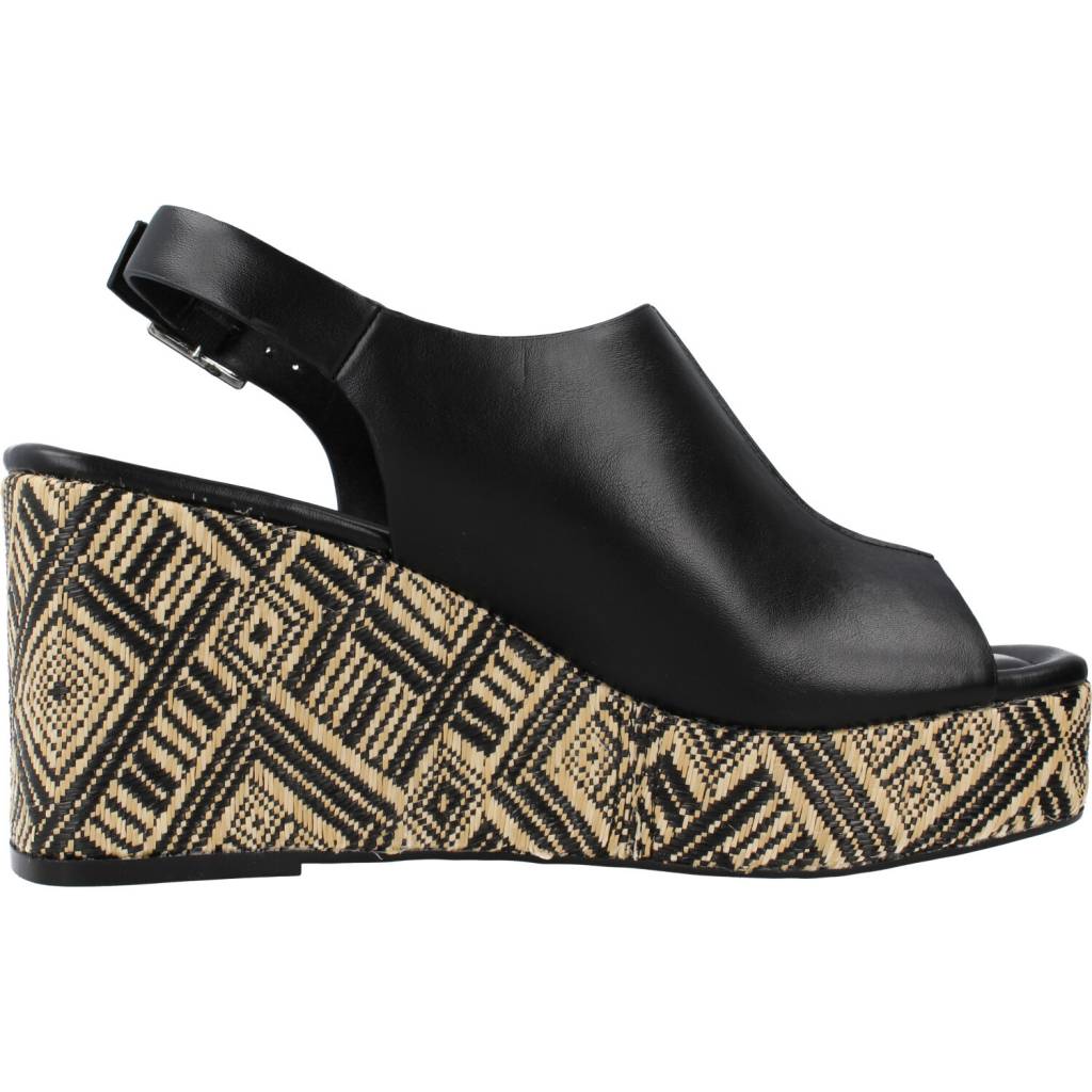 TAMARIS   en color BLACK  (4)