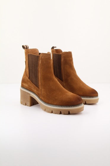TAMARIS   en color COGNAC  (1)