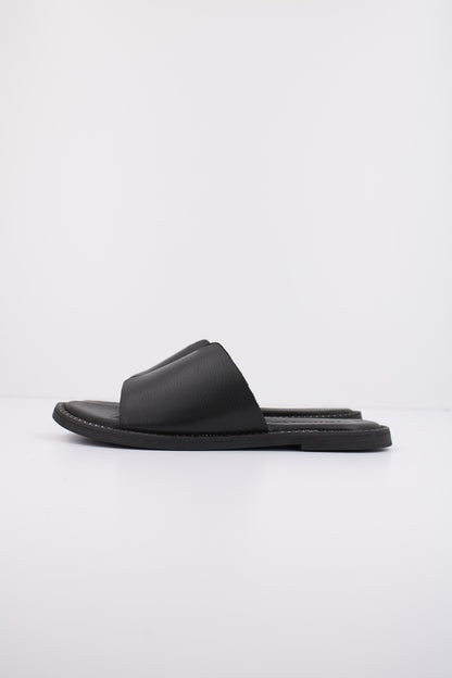 TAMARIS  en color BLACK  (1)