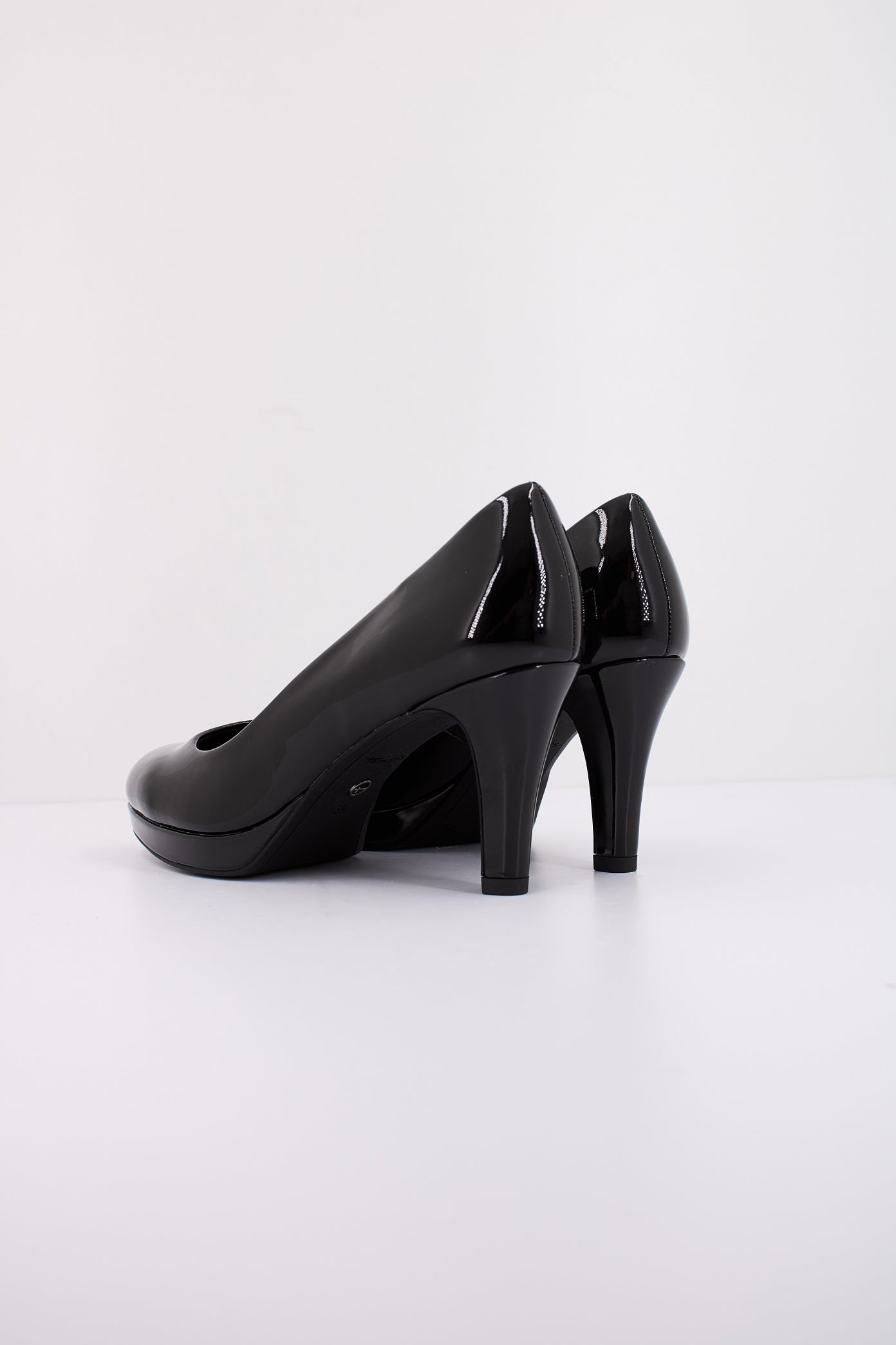 TAMARIS   en color BLACK  (4)