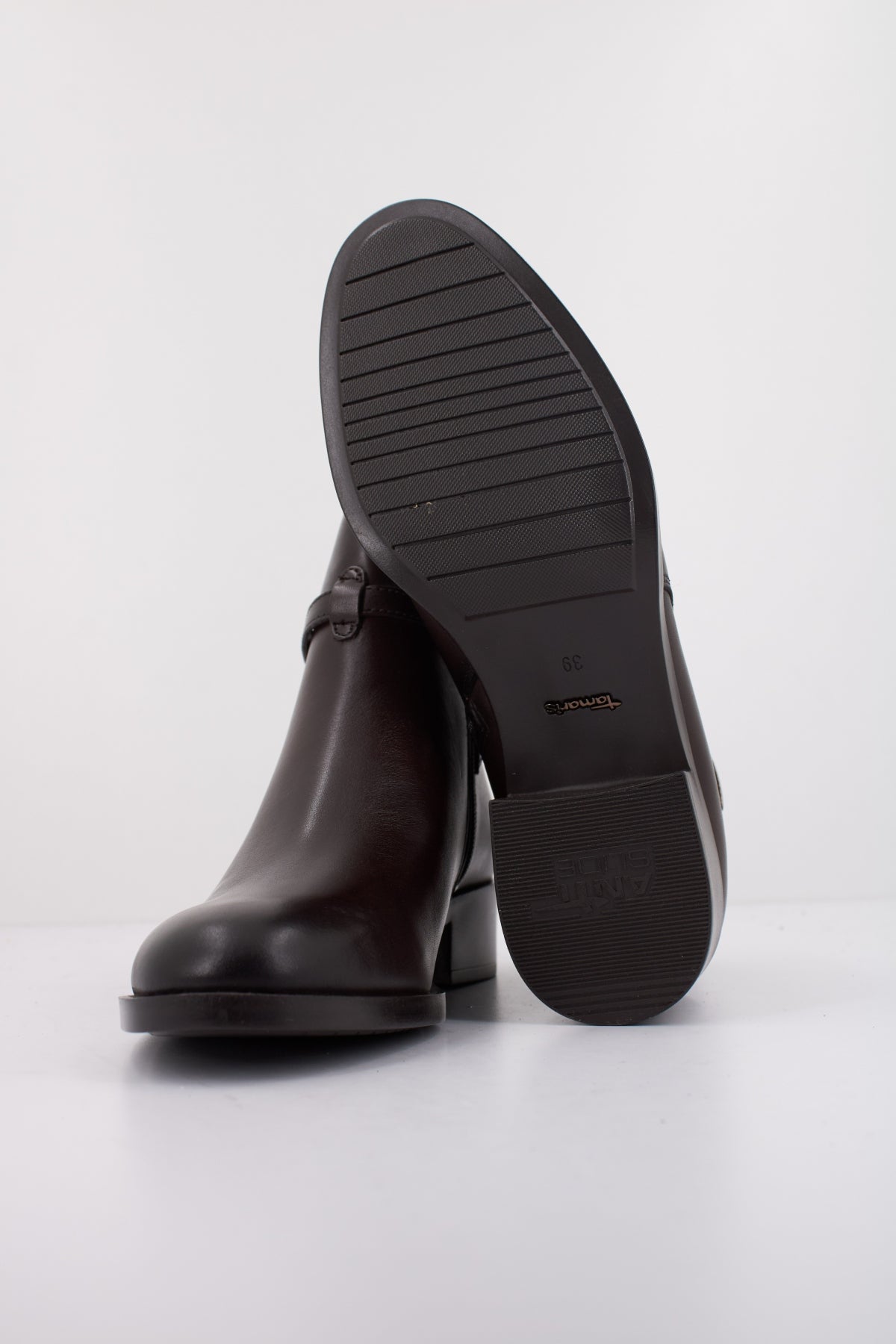 TAMARIS   en color MAHOGANY  (5)