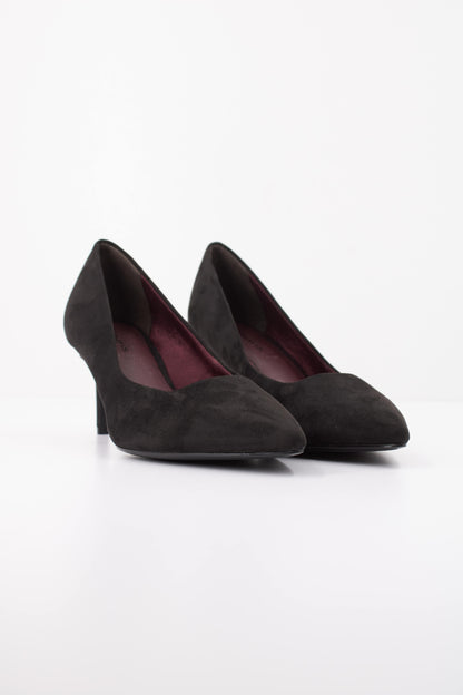 TAMARIS   ZAPATO TACO en color BLACK  (2)
