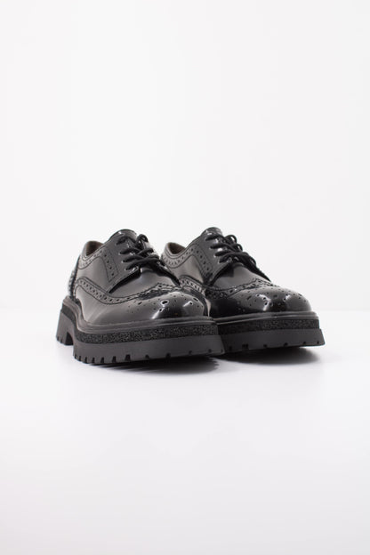 TAMARIS   BLUCHER COR en color BLACK  (2)