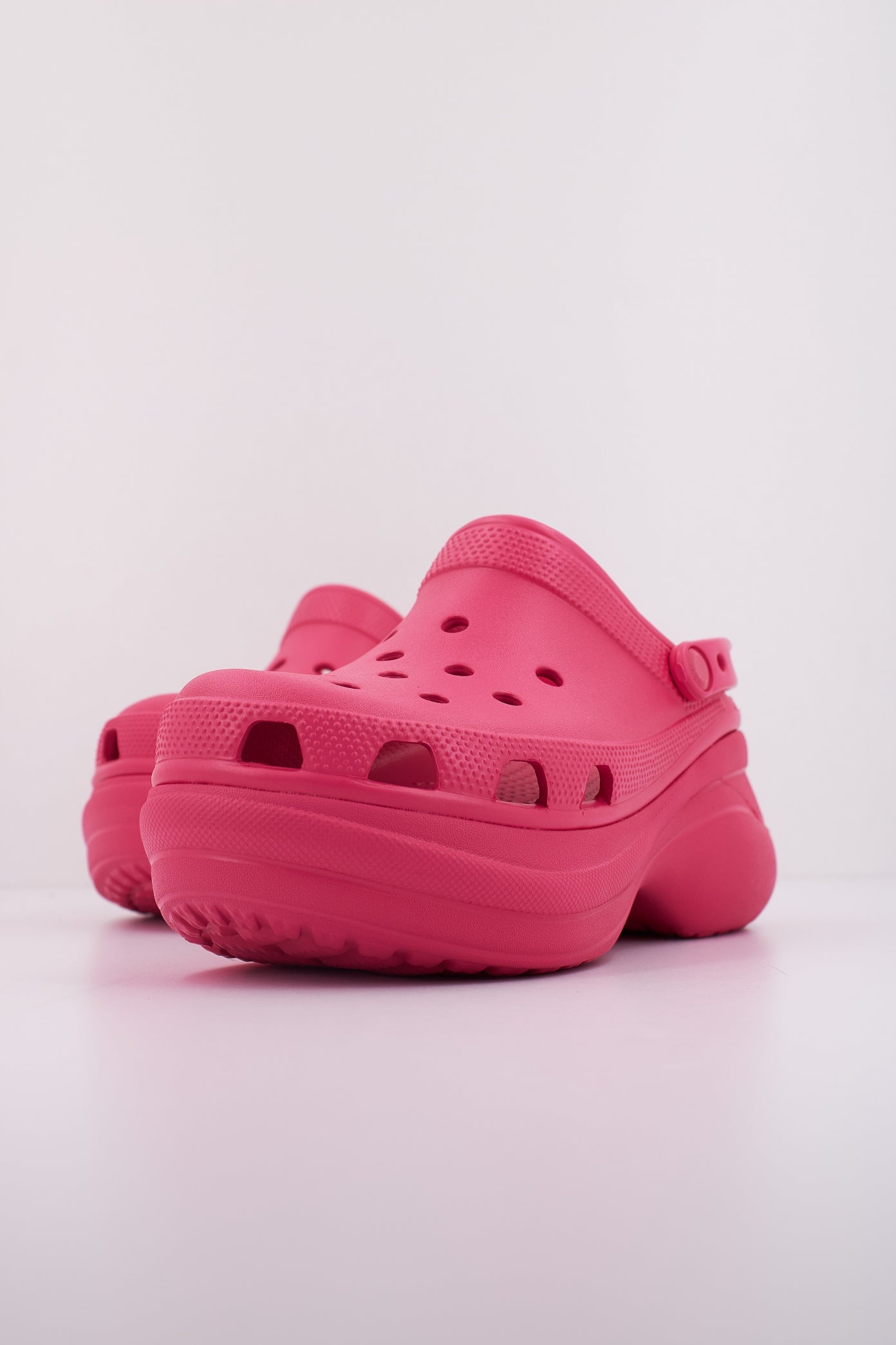 CROCS CLASSIC BAE CLOG en color DRAGONFRUI  (2)