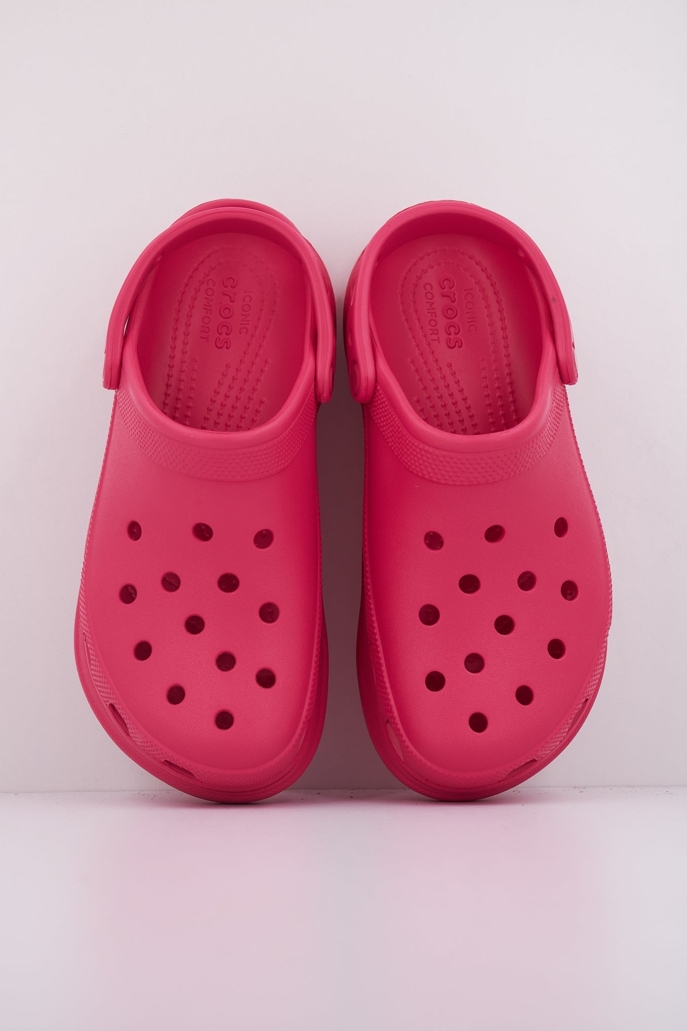 CROCS CLASSIC BAE CLOG en color DRAGONFRUI  (3)