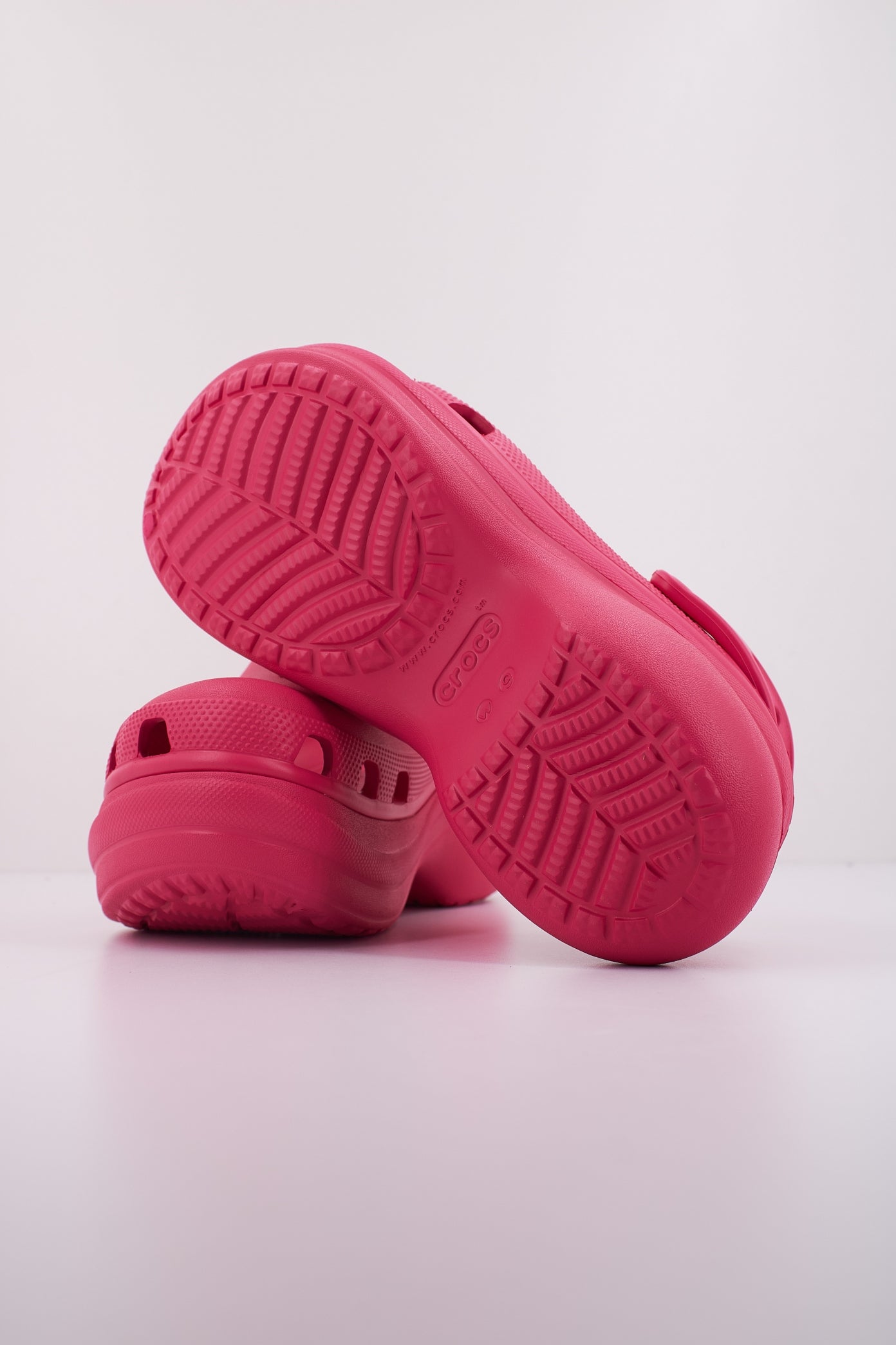 CROCS CLASSIC BAE CLOG en color DRAGONFRUI  (5)