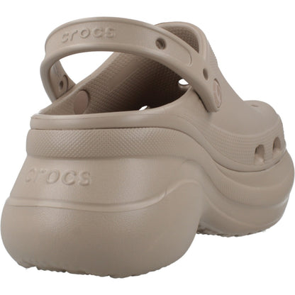 CROCS CLASSIC BAE CLOG en color TAUPE  (3)