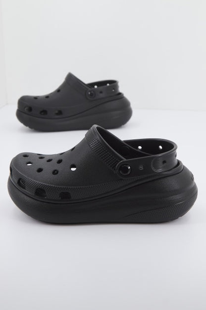 CROCS CLASSIC CRUSH CLOG en color BLACK  (2)