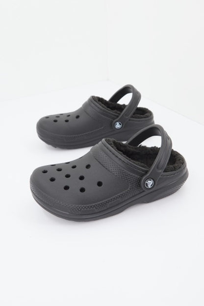 CROCS CLASSIC LINED CLOG en color BLACK  (1)