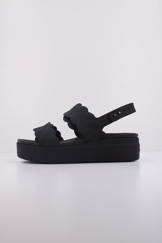 CROCS BROOKLYN WOVEN UPPER en color BLACK  (1)