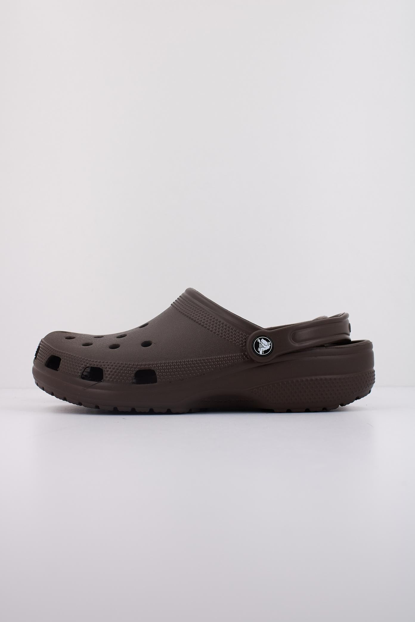 CROCS C CLASSIC U en color COFFEE  (1)