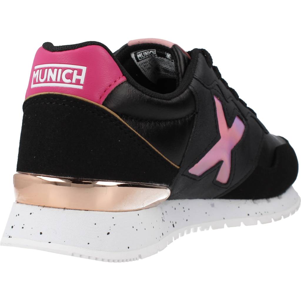 MUNICH WOMEN  en color   (3)