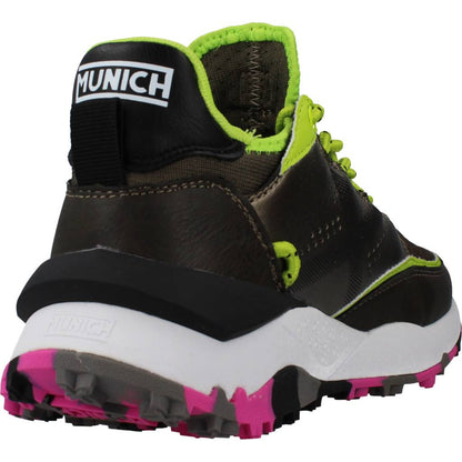 MUNICH  DORO  en color   (3)