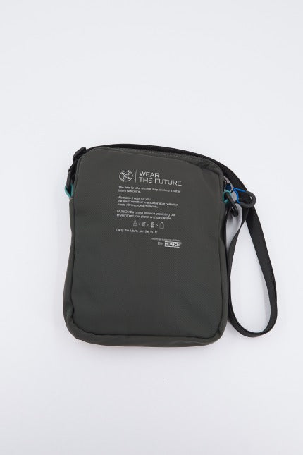 MUNICH  RECYCLED X WEAR CRO en color BLOCKCOLOR  (2)