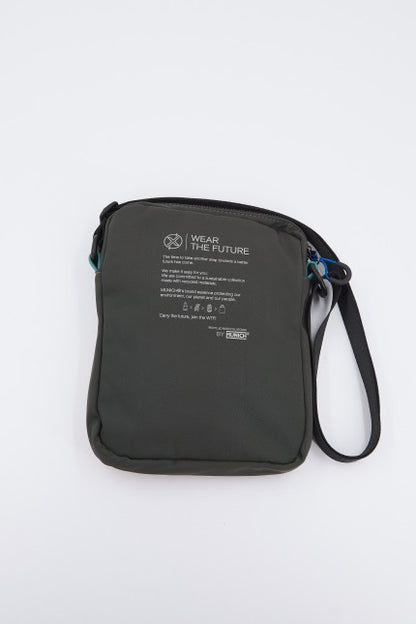 MUNICH  RECYCLED X WEAR CRO en color BLOCKCOLOR  (2)