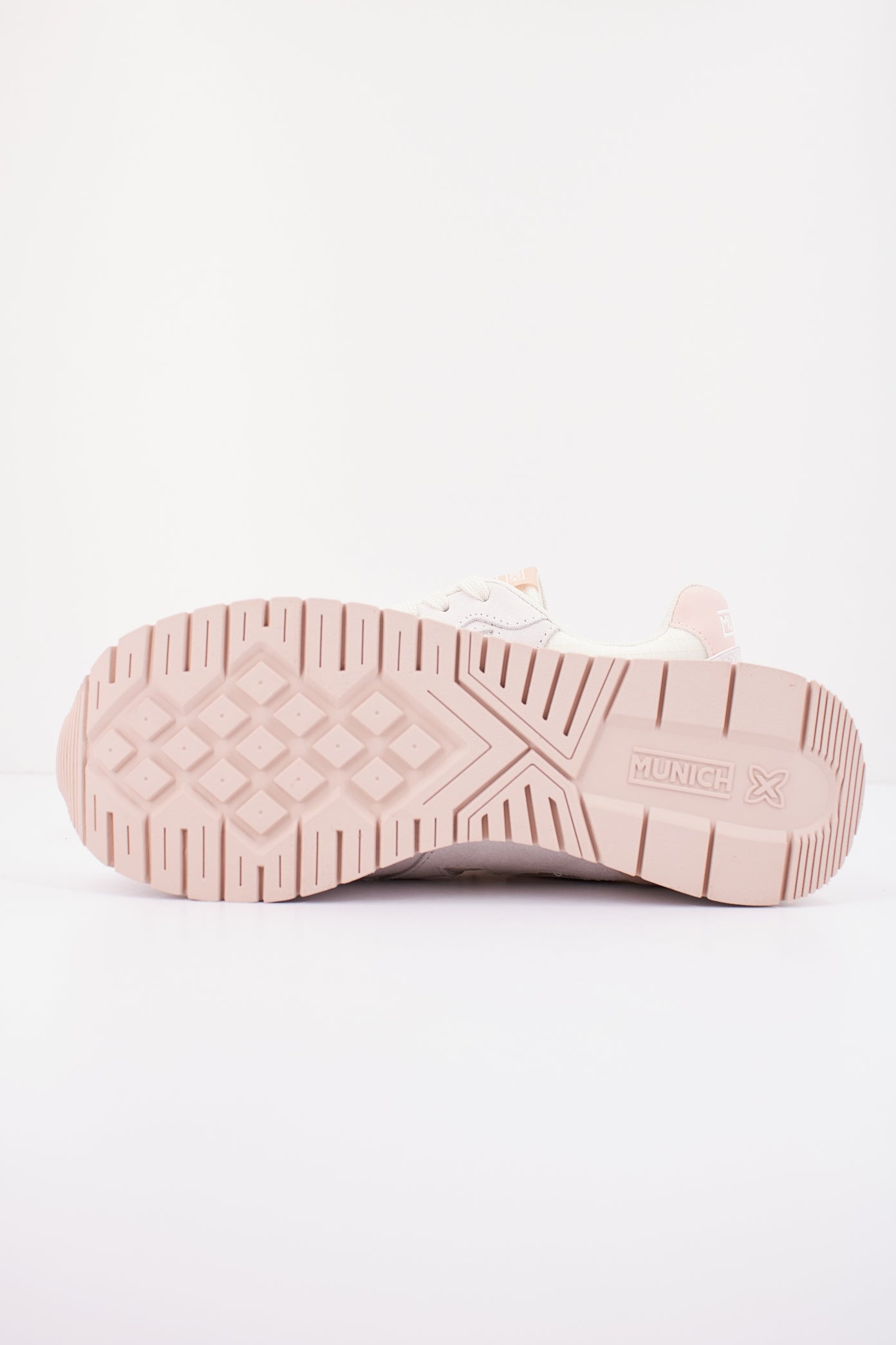 MUNICH DASH SKY  en color   (4)