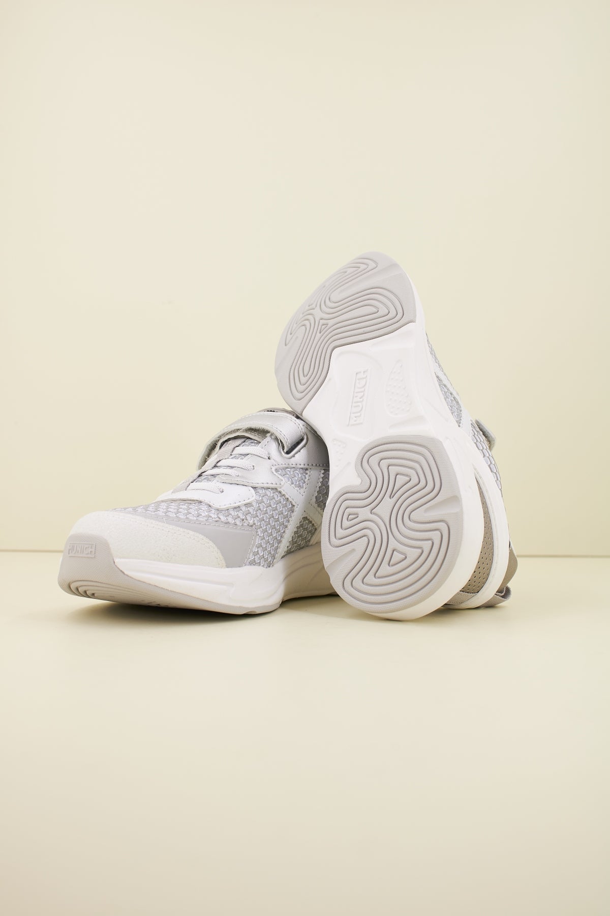 MUNICH MINI TRACK VCO  en color   (4)