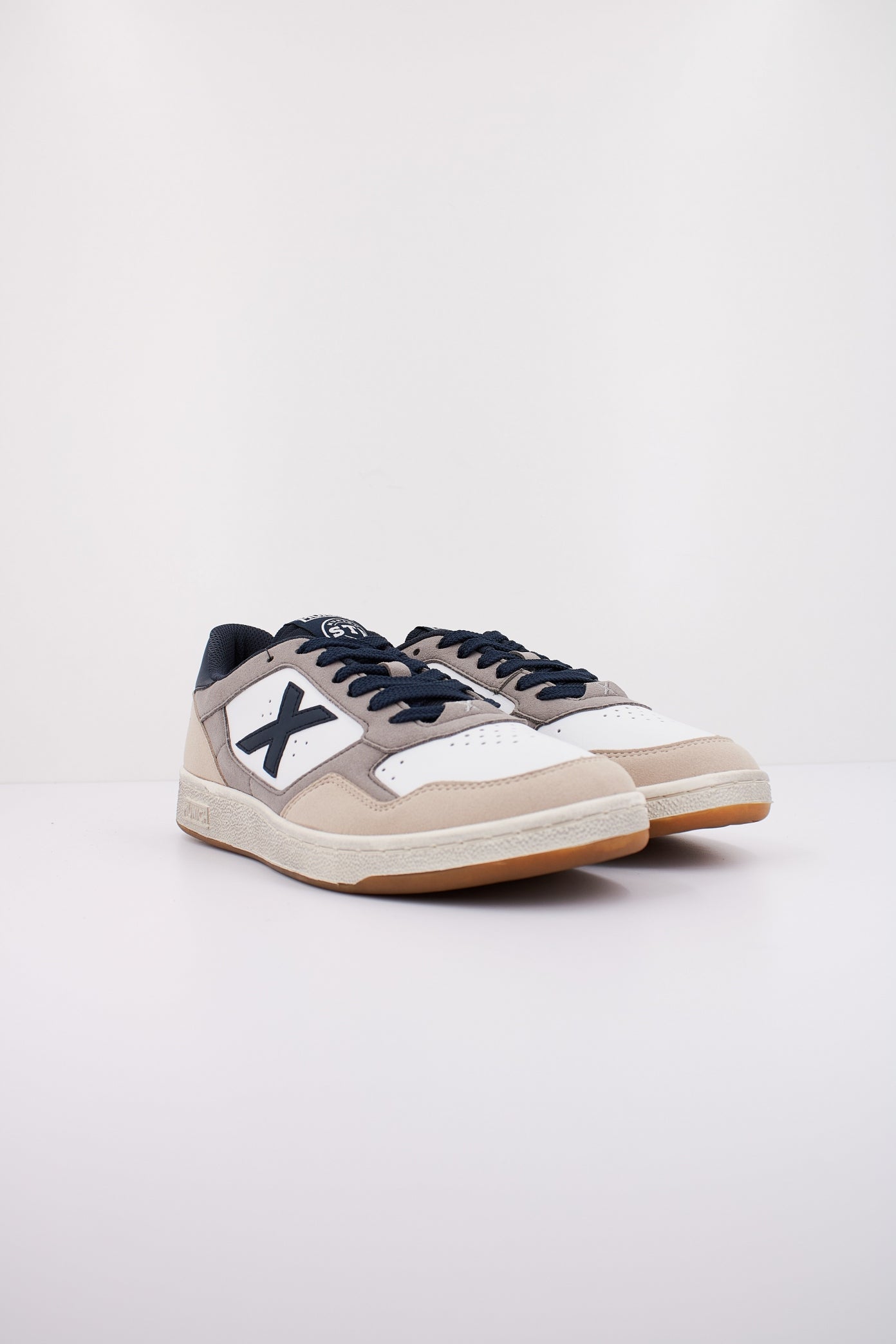 MUNICH ARROW  en color   (2)