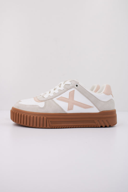 MUNICH MINA  en color   (1)