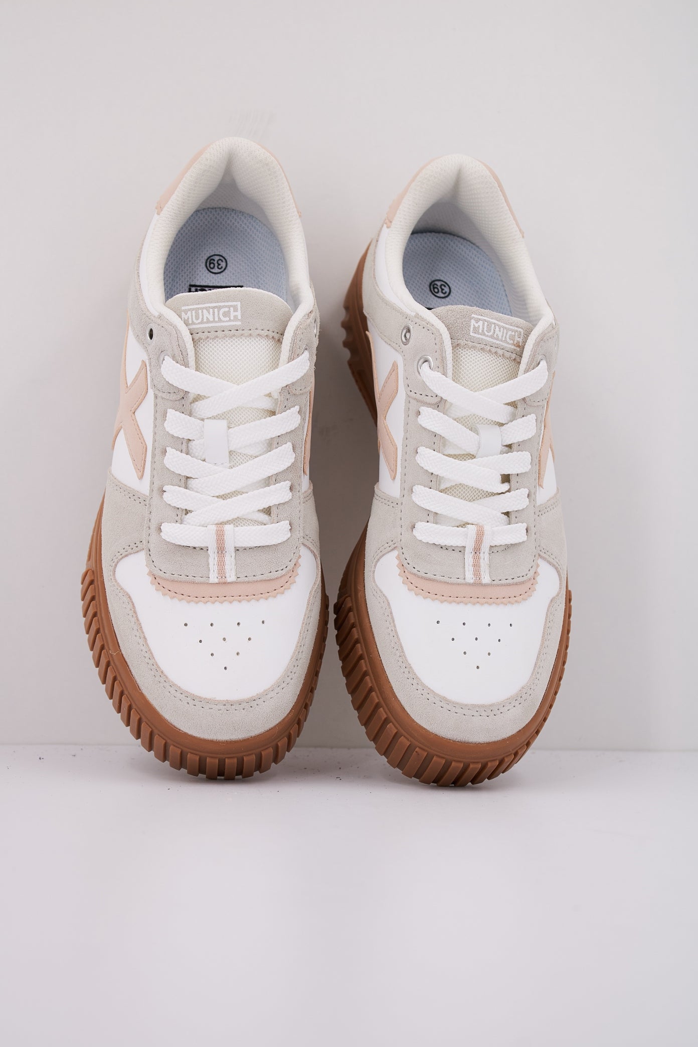 MUNICH MINA  en color   (3)