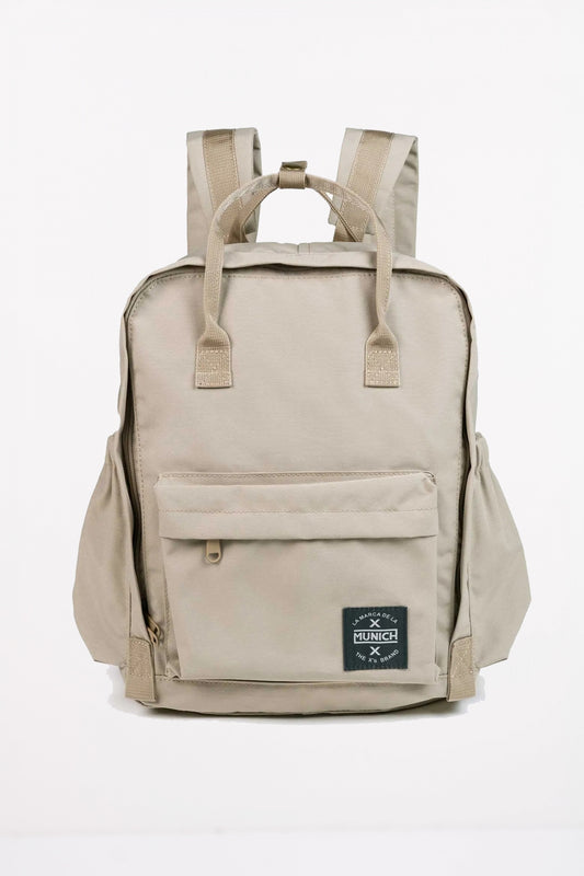 MUNICH BACKPACK COUR MEDIUM en color SAND  (1)