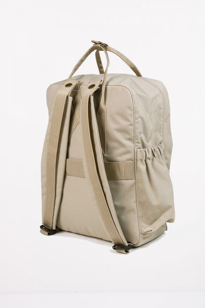 MUNICH BACKPACK COUR MEDIUM en color SAND  (2)