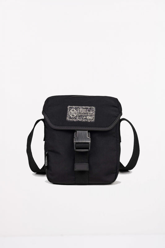 MUNICH  RECYCLED X . en color BLACK  (1)