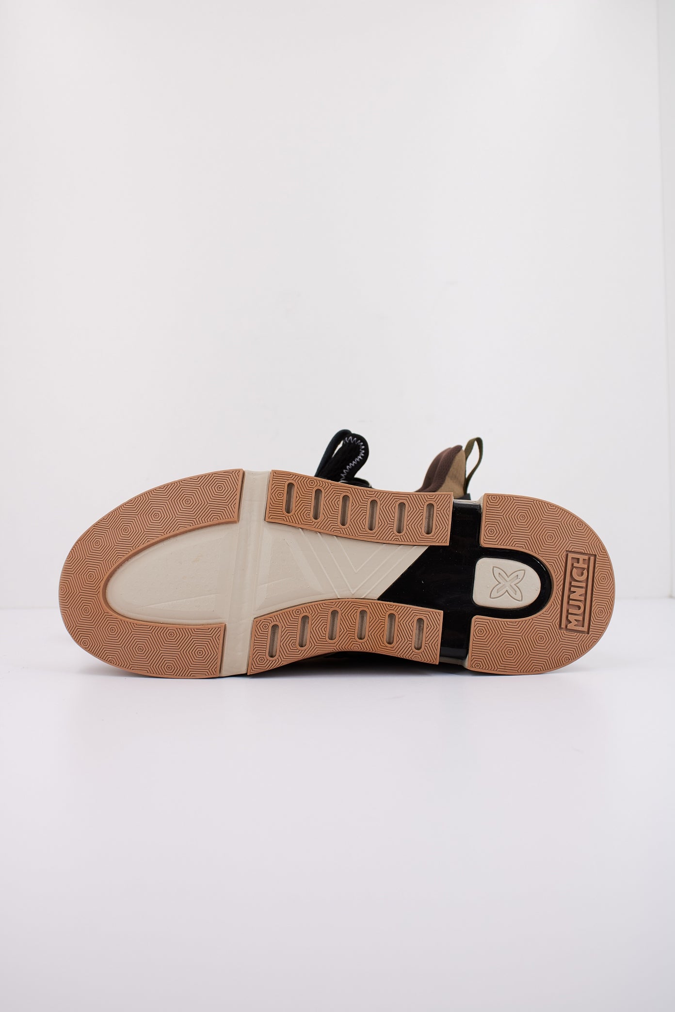 MUNICH CLIK  en color   (5)