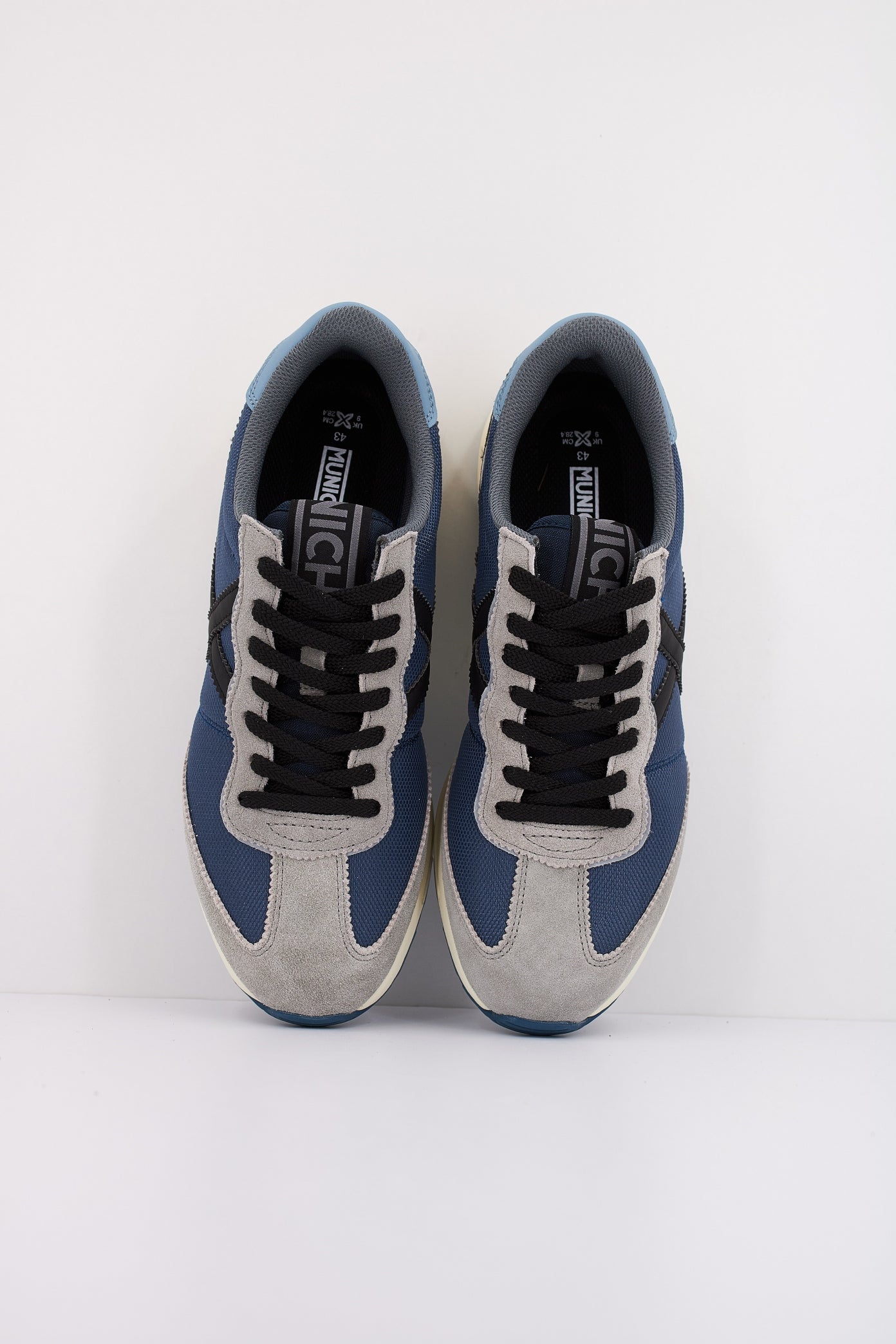 MUNICH DYNAMO  en color   (3)