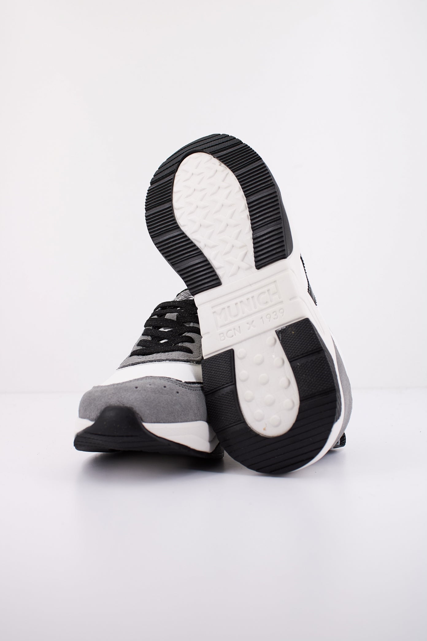 MUNICH WAVE  en color   (5)