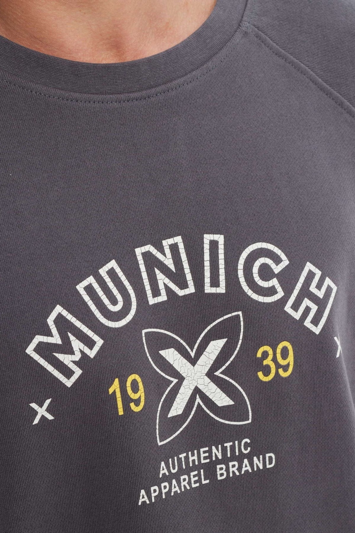 MUNICH AUTHENTIC en color ATNTIC  (3)