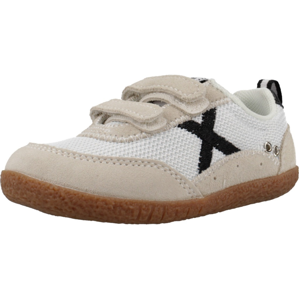 MUNICH BABY KODA  en color   (1)