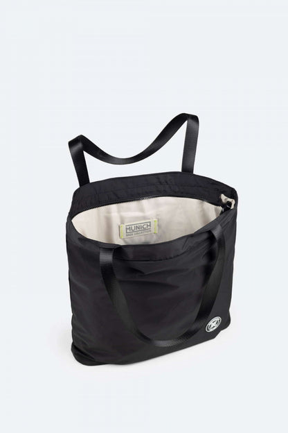 MUNICH SHALLOW TOTE BACKPAC en color BLACK  (3)