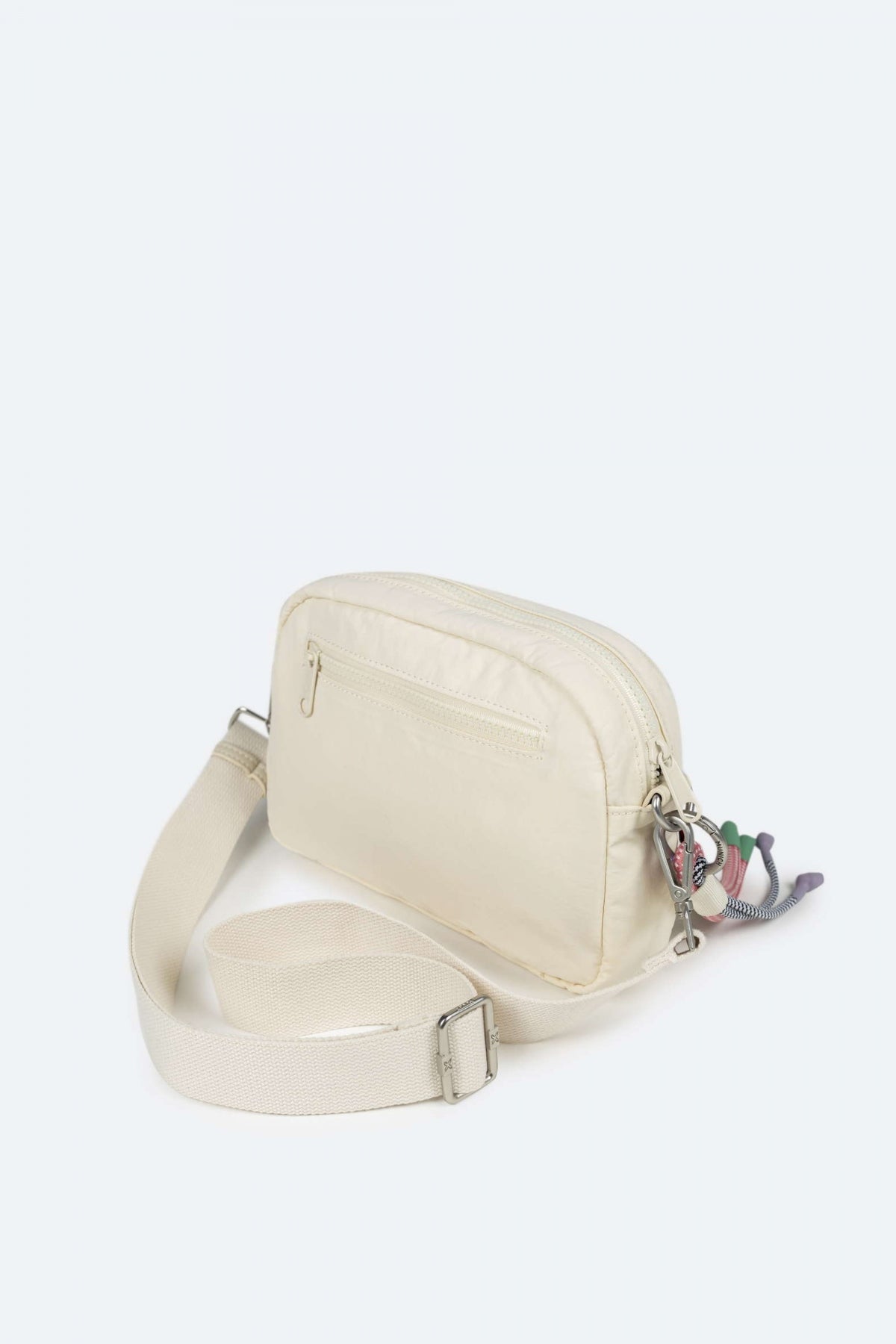 MUNICH  DEEP RECYCLED CROSS en color CREAM  (2)