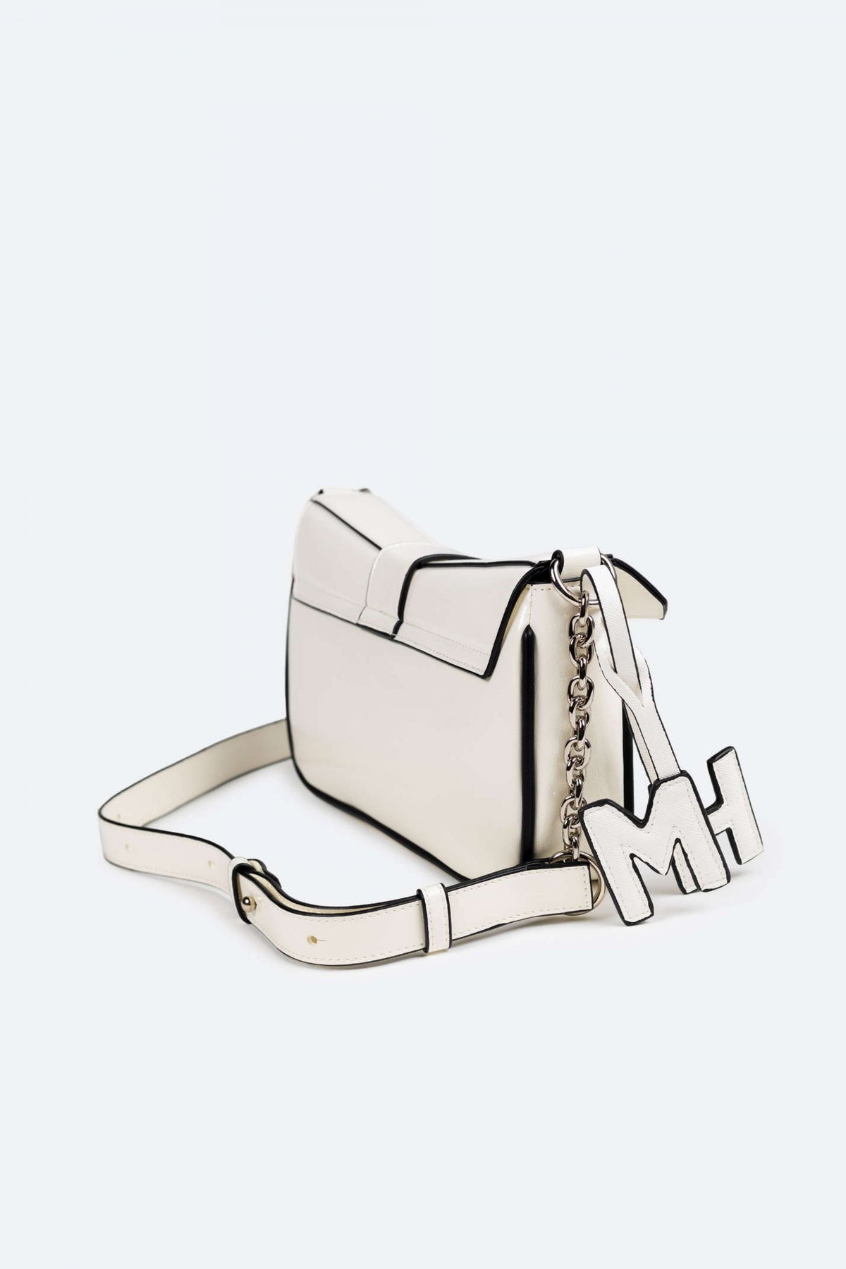 MUNICH CROSSBODY BAGUETTE M en color WHITE  (2)