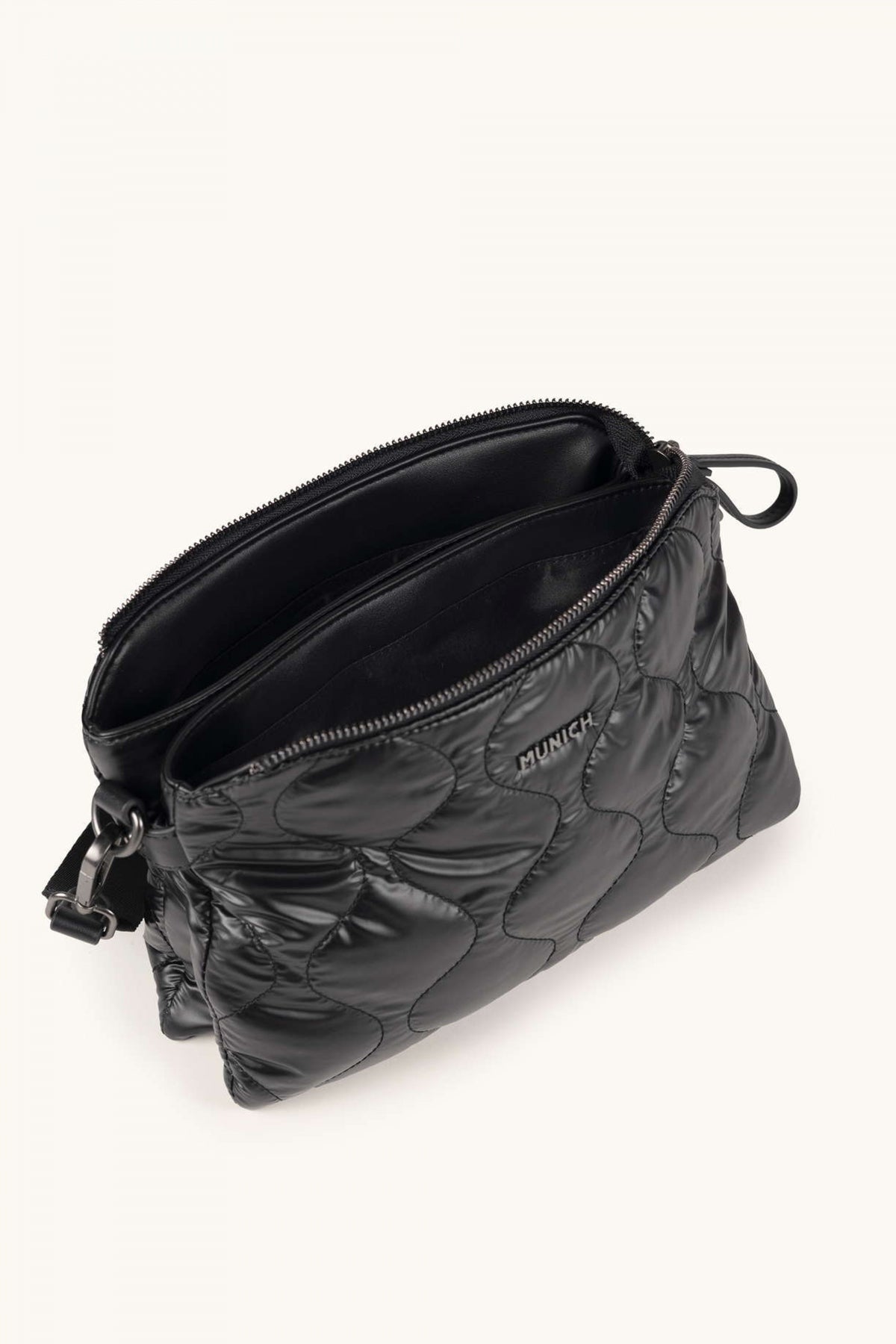 MUNICH CROSSBODY en color BLACK  (3)